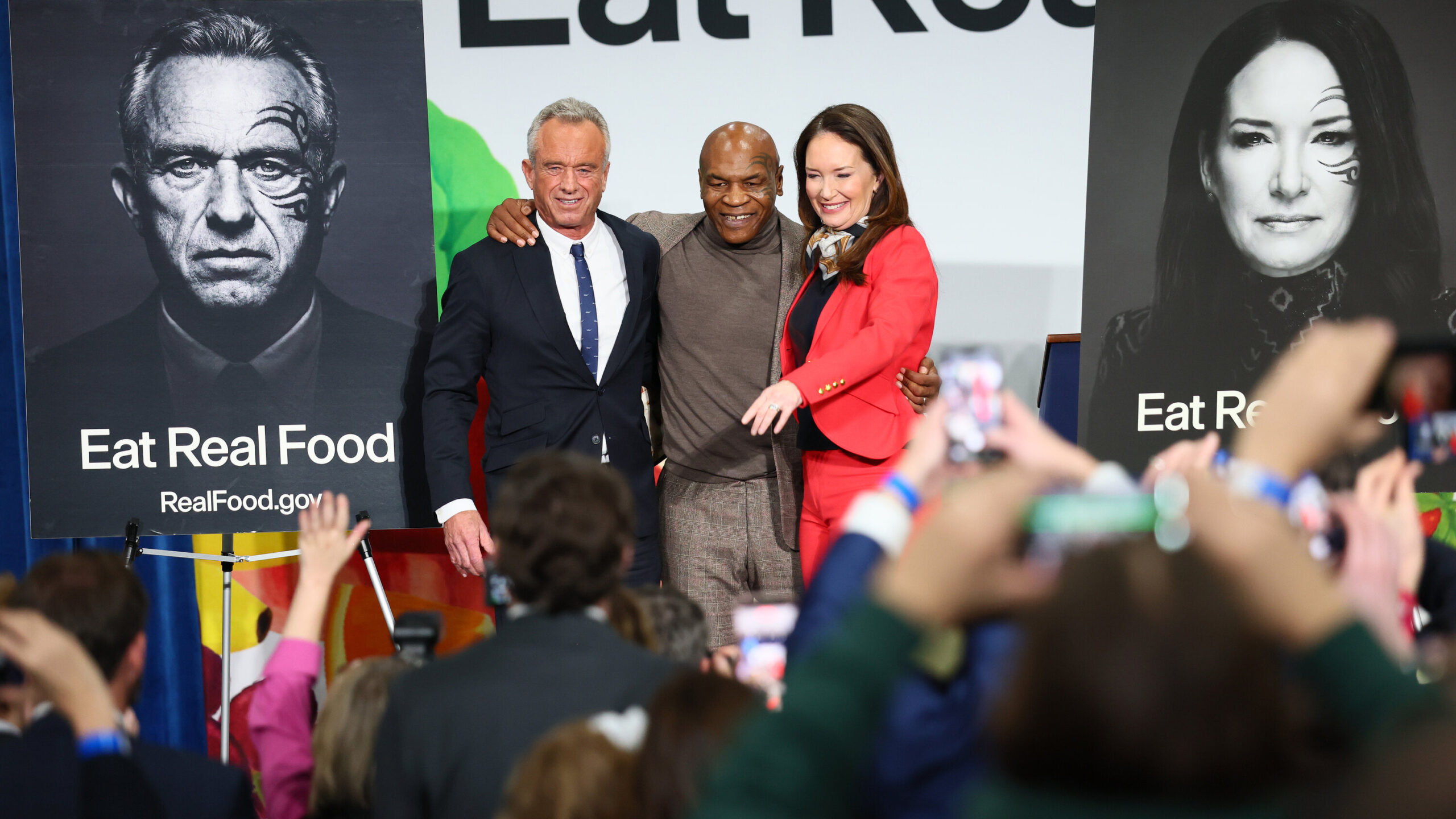 Eyeing the Midterms, Kennedy Pivots Toward Food and Away From Vaccines